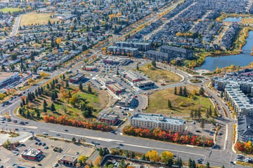 Vue aérienne centre commercial - Griesbach à Edmonton