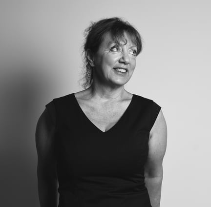 Sandra_NB_Closeup_LR