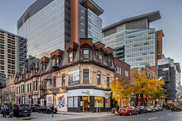 Presotea in daylight in downtown Montreal