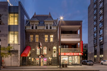 Building in downtown Montreal