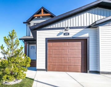 House with garage